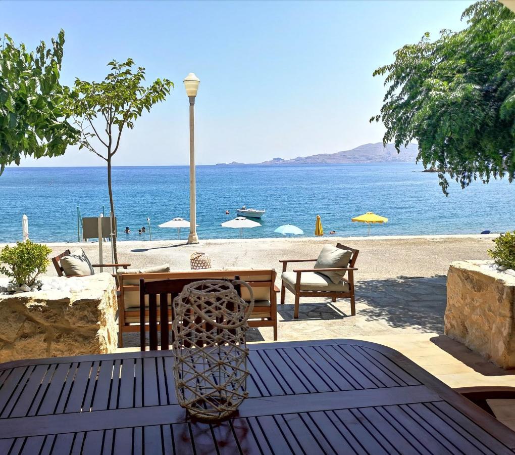 Relax Seaside House Charaki Exterior foto